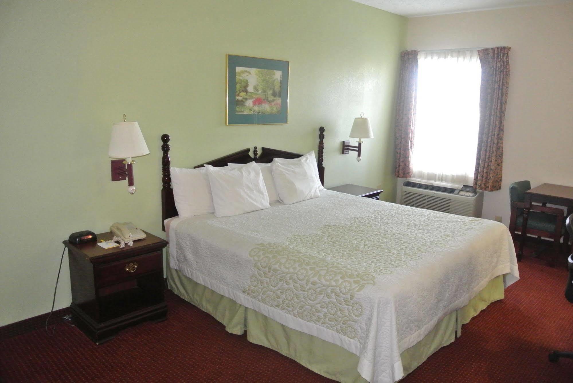 Days Inn By Wyndham Montgomery Eksteriør billede